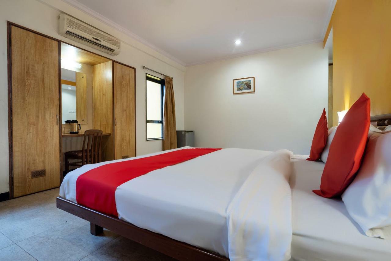Oyo 44695 Hotel Mango Sawantwadi 外观 照片
