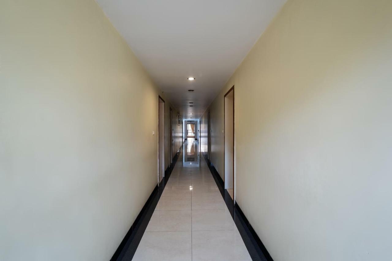 Oyo 44695 Hotel Mango Sawantwadi 外观 照片
