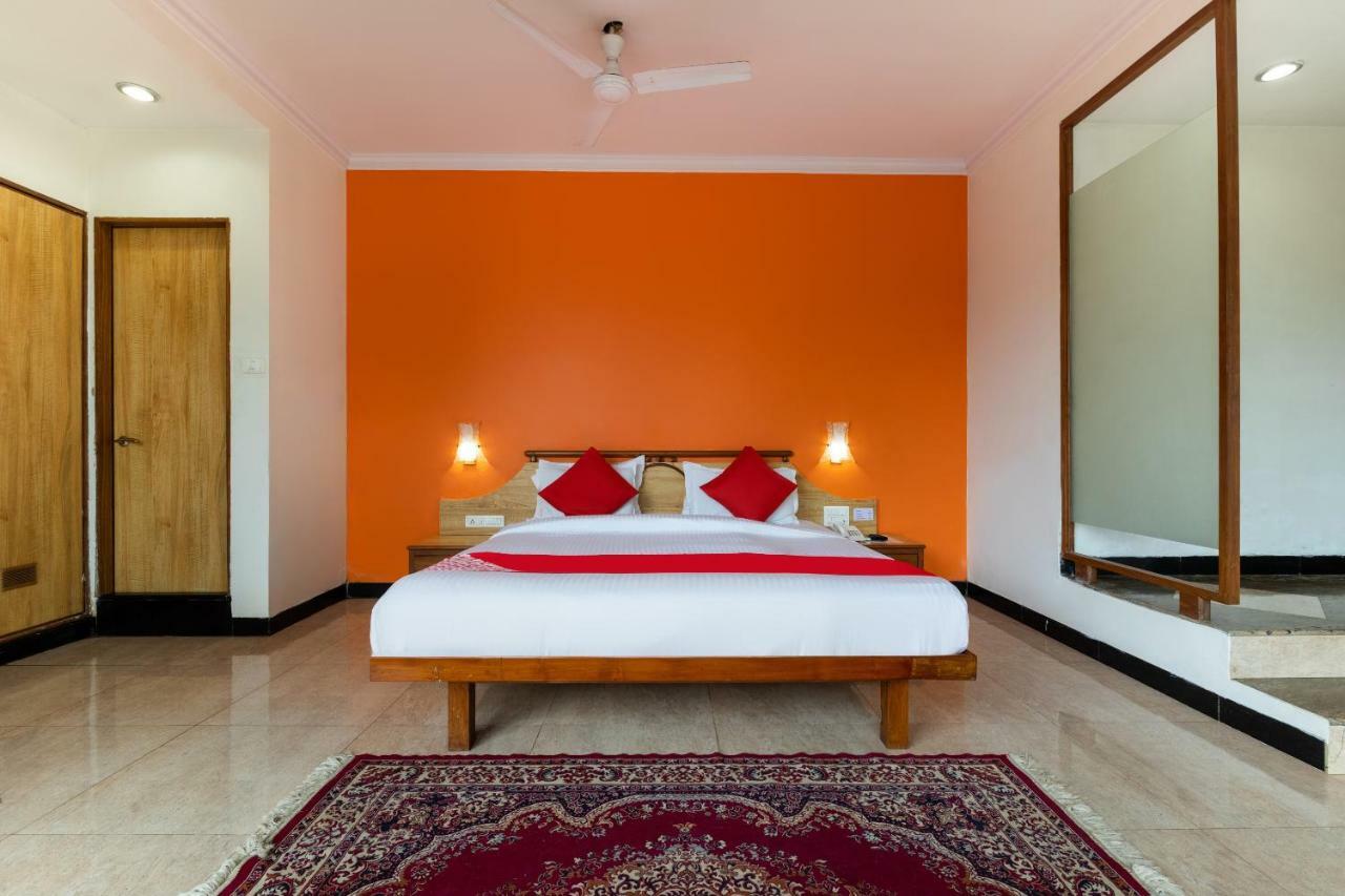 Oyo 44695 Hotel Mango Sawantwadi 外观 照片