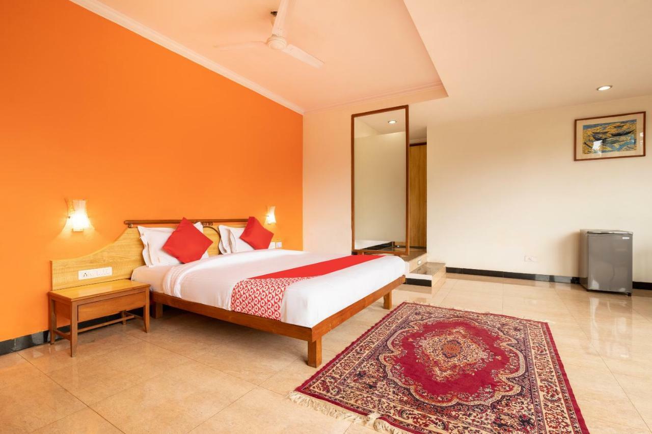 Oyo 44695 Hotel Mango Sawantwadi 外观 照片