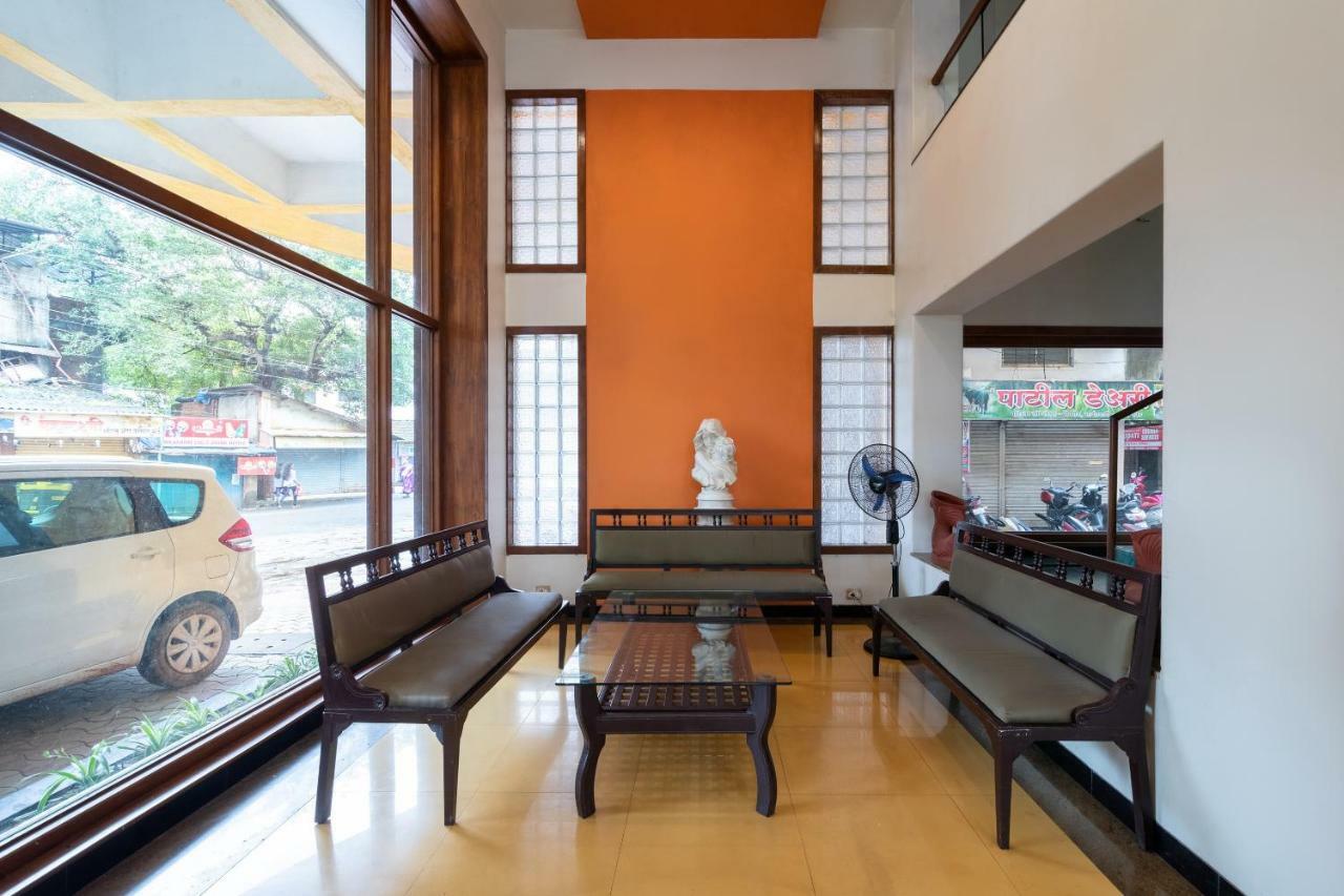 Oyo 44695 Hotel Mango Sawantwadi 外观 照片