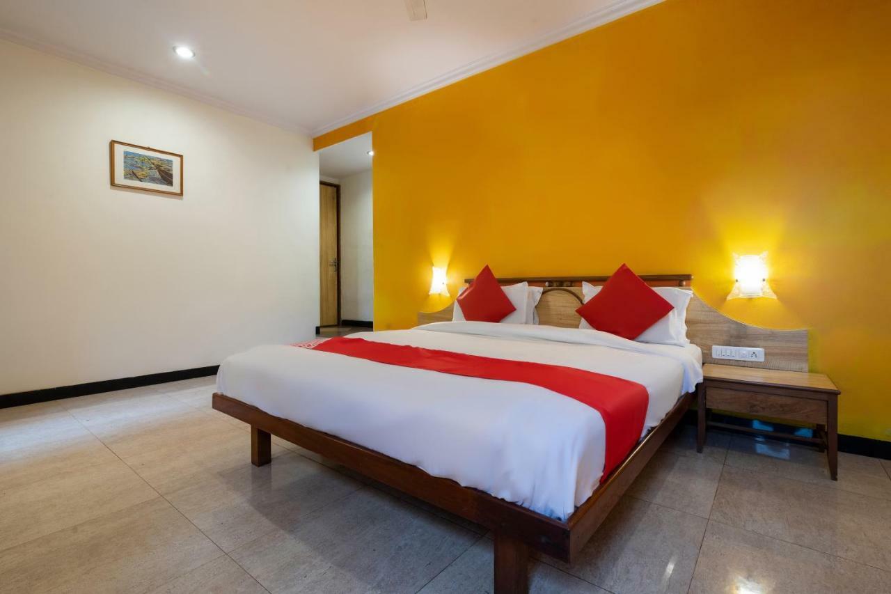 Oyo 44695 Hotel Mango Sawantwadi 外观 照片